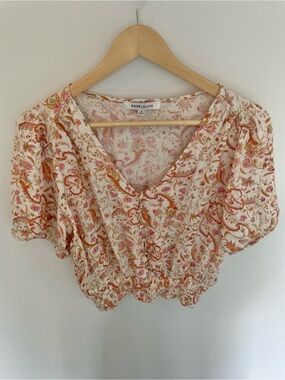Rose & Olive Cream Floral V-Neck Smocked Crop Top